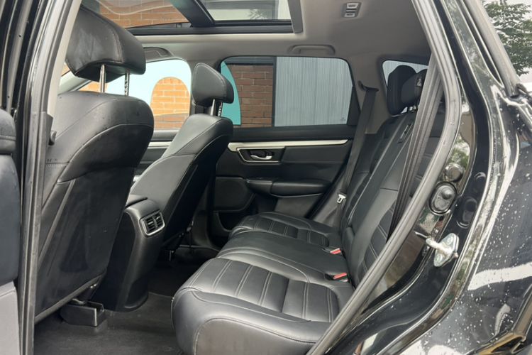 Used Honda CR-V 2021 240TURBO CVT Two-Wheel Drive Urban Edition Interior 2