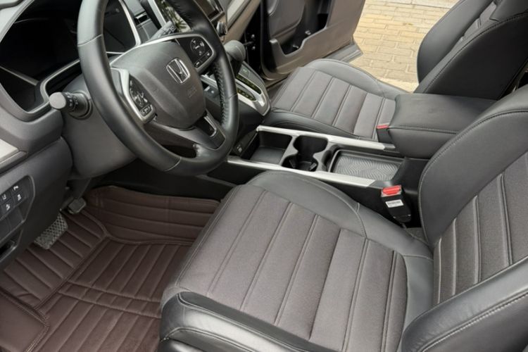 Used Honda CR-V 2021 240TURBO CVT Two-Wheel Drive Urban Edition Interior 2