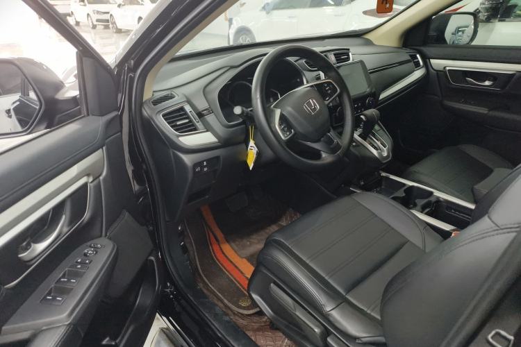 Used Honda CR-V 2021 240TURBO CVT 2WD Comfort Version Interior 2