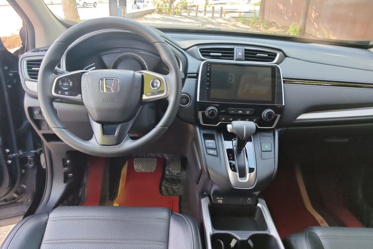 Used Honda CR-V 2021 240TURBO CVT 2WD Comfort Version Interior 3