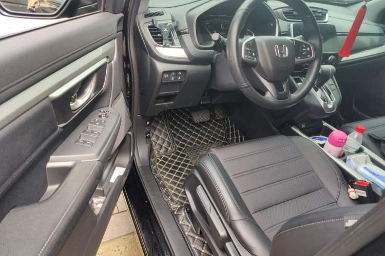 Used Honda CR-V 2021 240TURBO CVT Two-Wheel Drive Urban Edition Interior 3