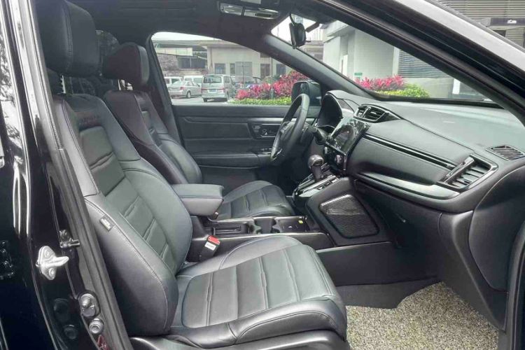 Used Honda CR-V 2021 240TURBO CVT 2WD Black Jazz Edition Interior 3