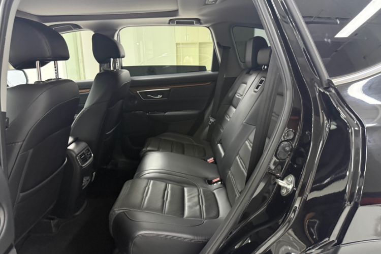 Used Honda CR-V 2021 240TURBO CVT 2WD Fashion Edition Interior 3