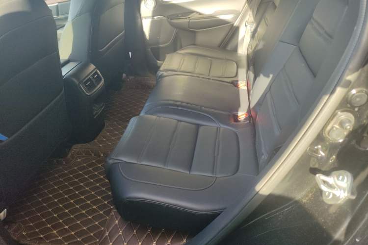 Used Honda CR-V 2021 240TURBO CVT 2WD Fashion Edition Interior 4