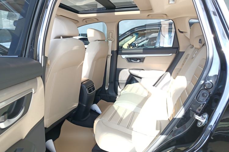 Used Honda CR-V 2021 240TURBO CVT 2WD Comfort Version Interior 4