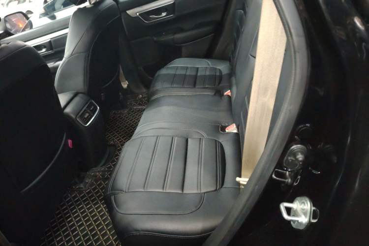 Used Honda CR-V 2021 240TURBO CVT 2WD Comfort Version Interior 4