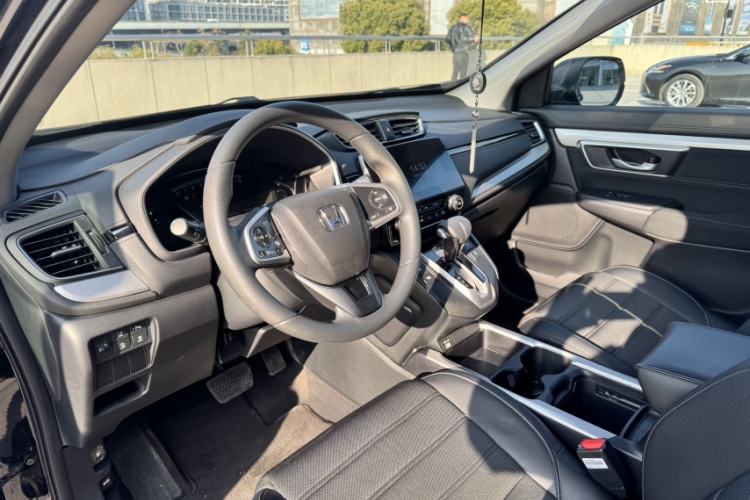 Used Honda CR-V 2021 240TURBO CVT Two-Wheel Drive Urban Edition Interior 5