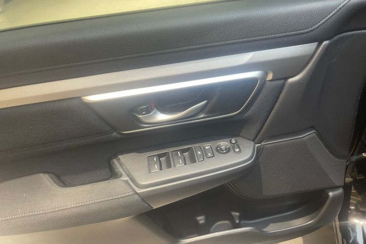 Used Honda CR-V 2021 240TURBO CVT Two-Wheel Drive Urban Edition Interior 5