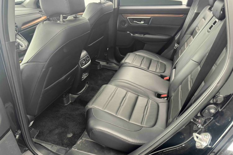 Used Honda CR-V 2021 240TURBO CVT 2WD Fashion Edition Interior 5