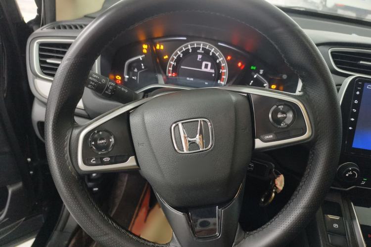 Used Honda CR-V 2021 240TURBO CVT 2WD Comfort Version Interior 6