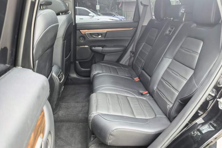 Used Honda CR-V 2021 240TURBO CVT 2WD Fashion Edition Interior 7