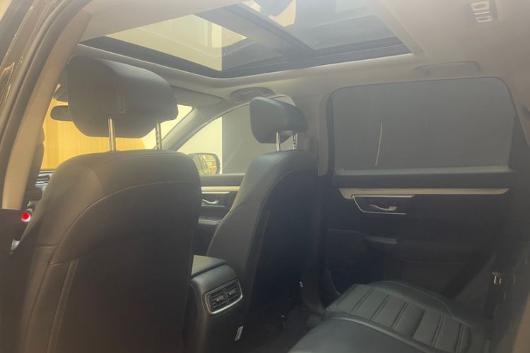 Used Honda CR-V 2021 240TURBO CVT Two-Wheel Drive Urban Edition Interior 8