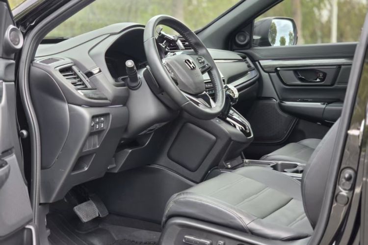 Used Honda CR-V 2021 240TURBO CVT 2WD Black Jazz Edition Interior 9