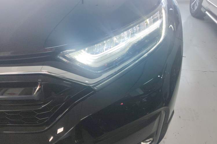 Used Honda CR-V 2021 240TURBO CVT 2WD Comfort Version Left Front Headlight