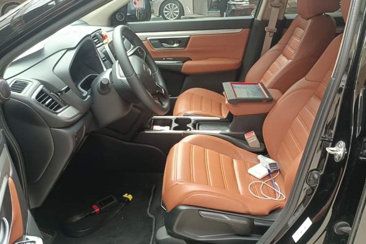 Used Honda CR-V 2021 240TURBO CVT 2WD Comfort Version Left Front Seat