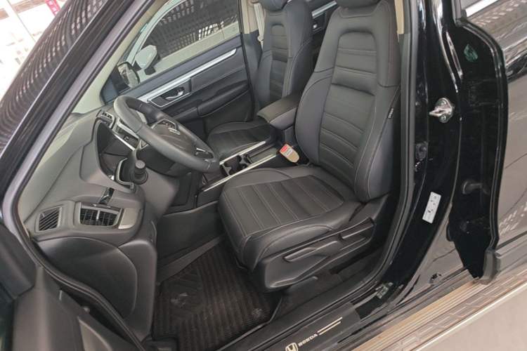 Used Honda CR-V 2021 240TURBO CVT 2WD Comfort Version Left Front Seat