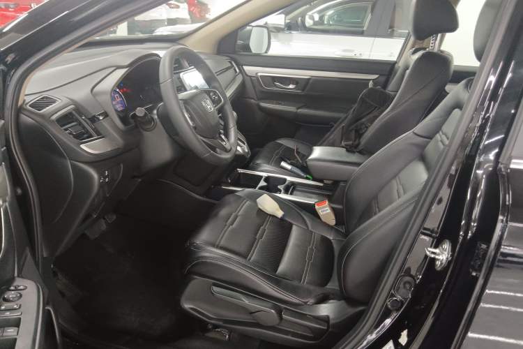 Used Honda CR-V 2021 240TURBO CVT 2WD Comfort Version Left Front Seat