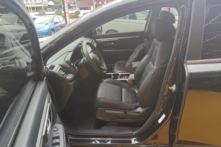 Used Honda CR-V 2021 240TURBO CVT 2WD Comfort Version Left Front Seat