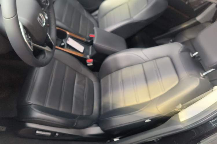 Used Honda CR-V 2021 240TURBO CVT 2WD Fashion Edition Left Front Seat