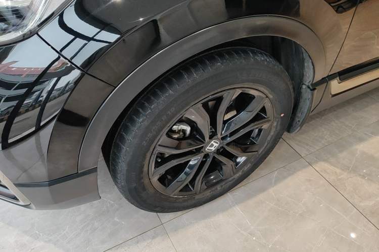 Used Honda CR-V 2021 240TURBO CVT 2WD Black Jazz Edition Left Front Wheel Hub