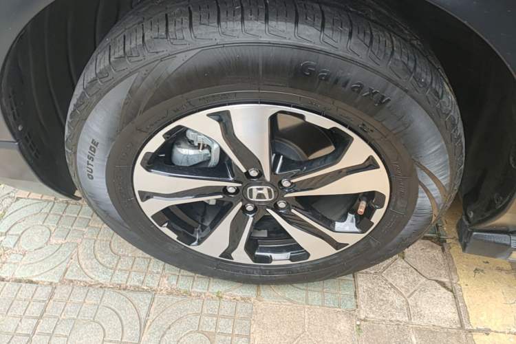 Used Honda CR-V 2021 240TURBO CVT 2WD Comfort Version Left Front Wheel Hub