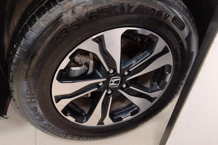 Used Honda CR-V 2021 240TURBO CVT 2WD Fashion Edition Left Front Wheel Hub
