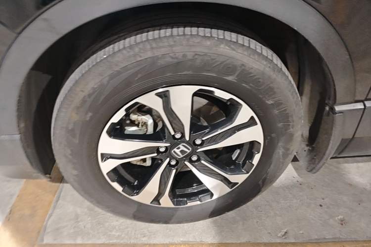 Used Honda CR-V 2021 240TURBO CVT 2WD Fashion Edition Left Front Wheel Hub