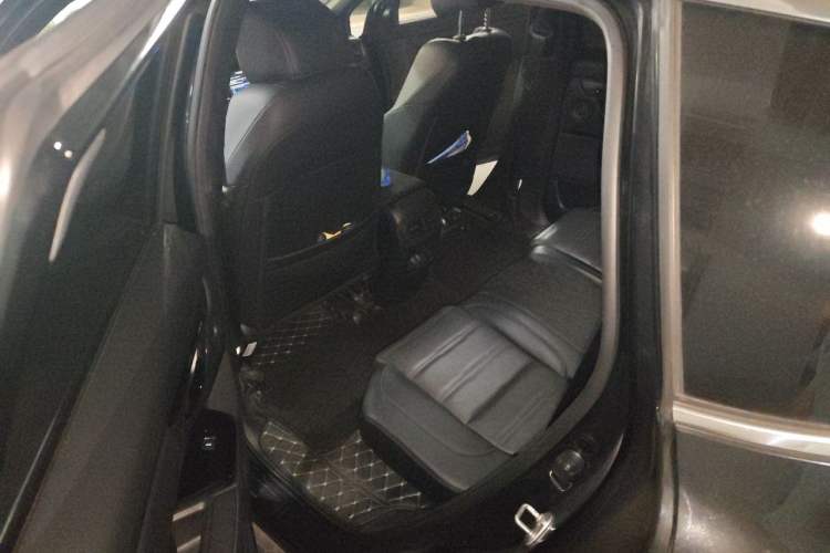 Used Honda CR-V 2021 240TURBO CVT 2WD Black Jazz Edition Left Rear Seat