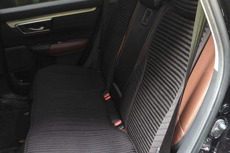 Used Honda CR-V 2021 240TURBO CVT Two-Wheel Drive Urban Edition Left Rear Seat