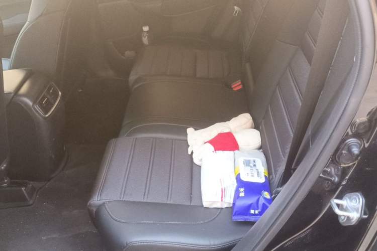 Used Honda CR-V 2021 240TURBO CVT Two-Wheel Drive Urban Edition Left Rear Seat