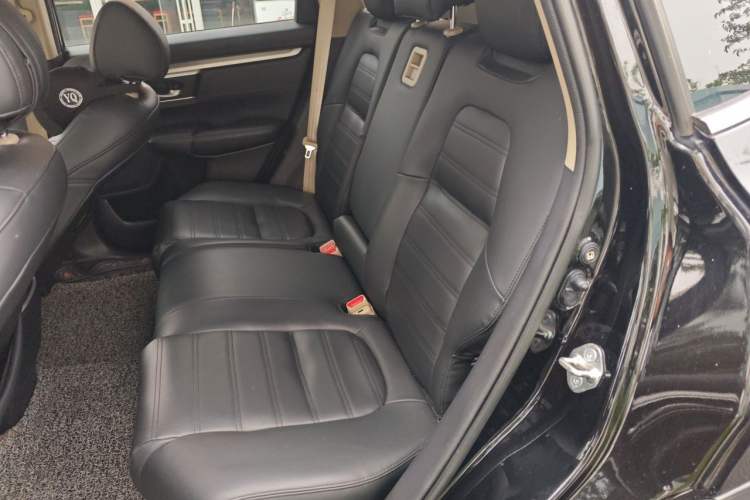 Used Honda CR-V 2021 240TURBO CVT 2WD Comfort Version Left Rear Seat
