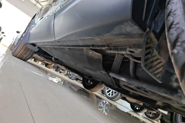 Used Honda CR-V 2021 240TURBO CVT 2WD Black Jazz Edition Left Side Sill