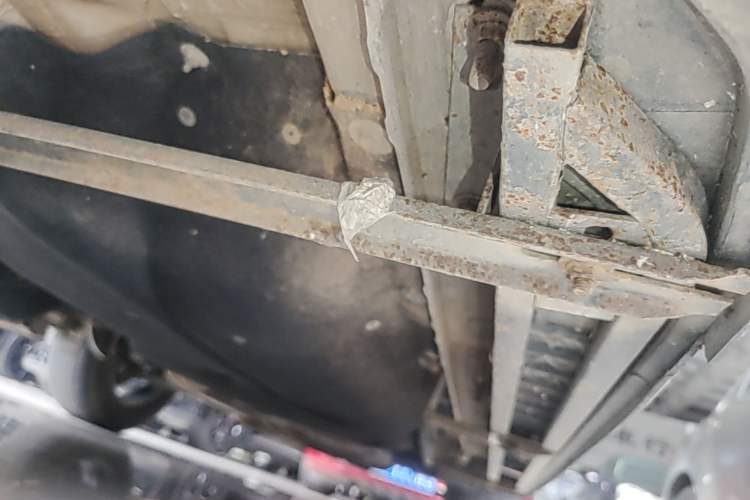 Used Honda CR-V 2021 240TURBO CVT 2WD Comfort Version Left Side Sill