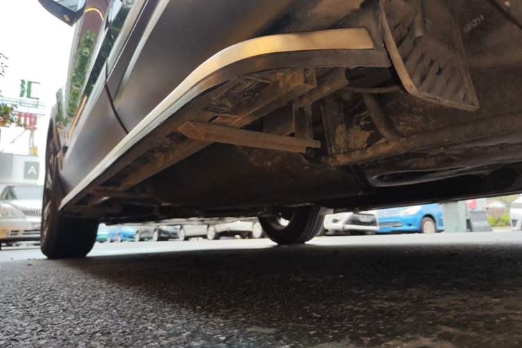 Used Honda CR-V 2021 240TURBO CVT 2WD Comfort Version Left Side Sill