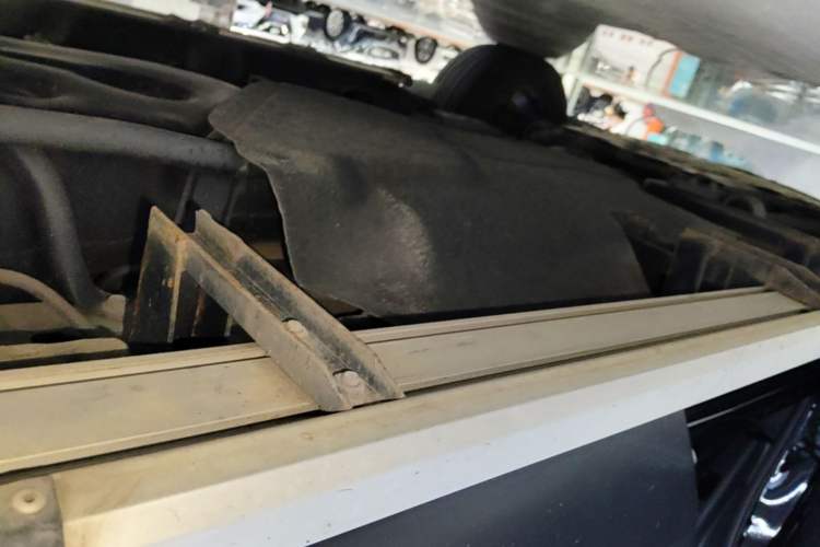 Used Honda CR-V 2021 240TURBO CVT 2WD Fashion Edition Left Side Sill