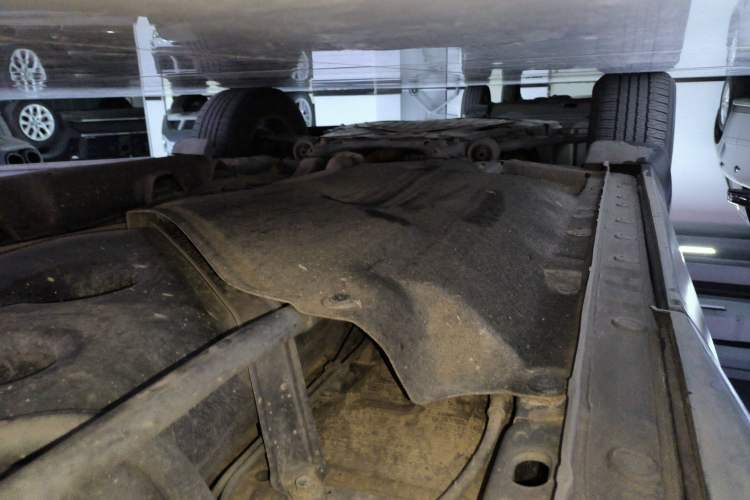 Used Honda CR-V 2021 240TURBO CVT 2WD Fashion Edition Left Side Sill