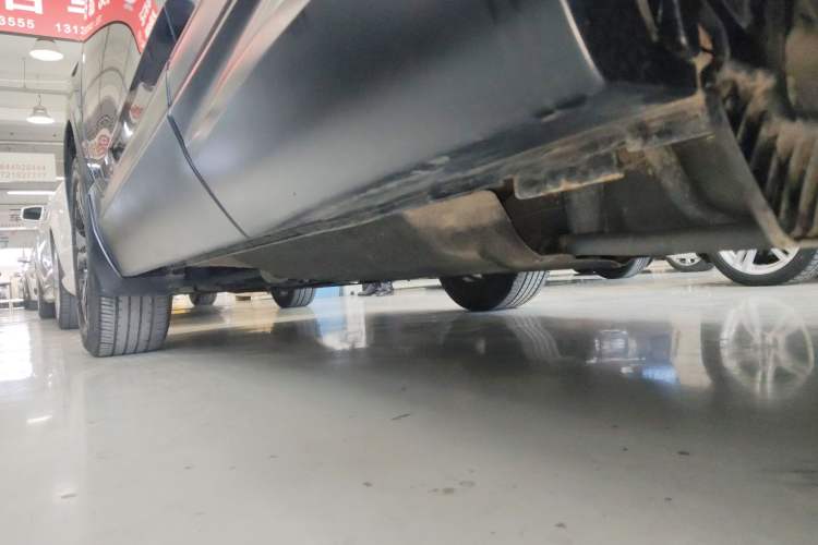 Used Honda CR-V 2021 240TURBO CVT 2WD Comfort Version Left Side Sill
