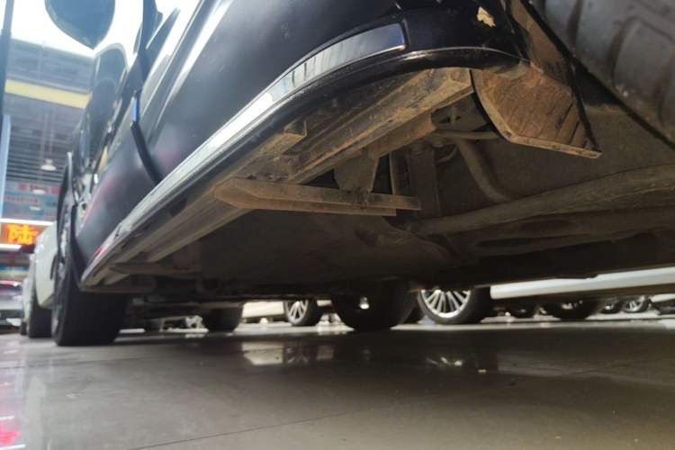 Used Honda CR-V 2021 240TURBO CVT 2WD Black Jazz Edition Left Side Sill