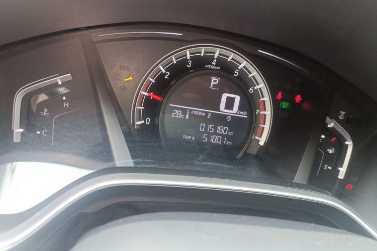 Used Honda CR-V 2021 240TURBO CVT 2WD Comfort Version Odometer Close Up