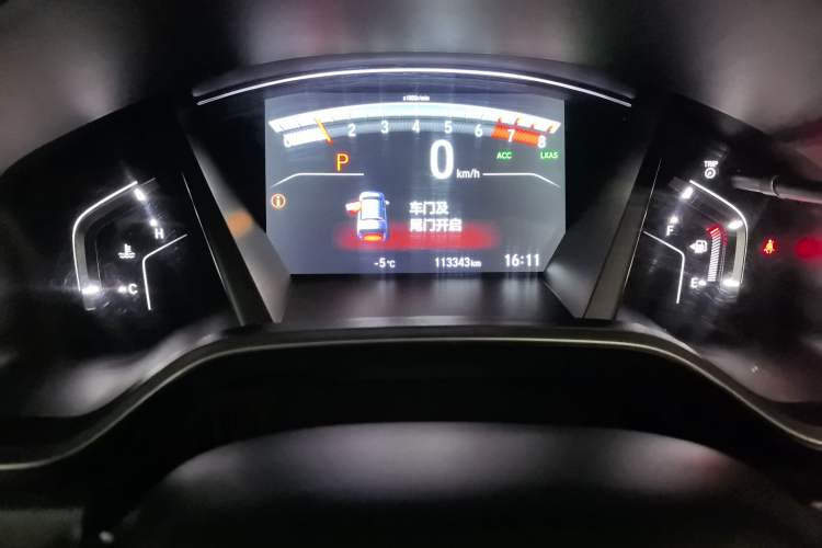 Used Honda CR-V 2021 240TURBO CVT Four-Wheel Drive Luxury Edition Odometer Close Up