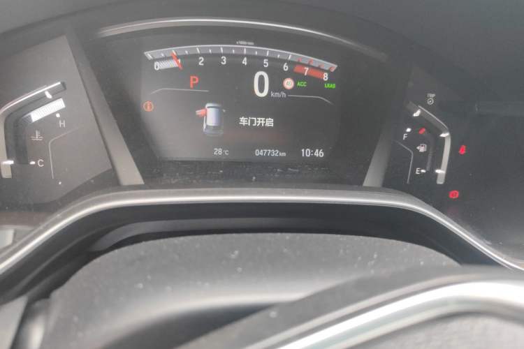 Used Honda CR-V 2021 240TURBO CVT 2WD Fashion Edition Odometer Close Up