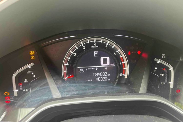 Used Honda CR-V 2021 240TURBO CVT 2WD Comfort Version Odometer Close Up