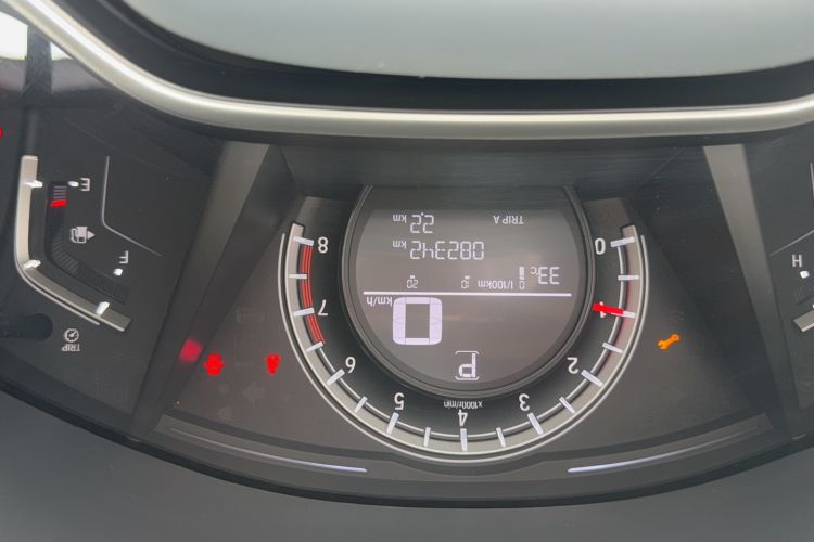 Used Honda CR-V 2021 240TURBO CVT 2WD Comfort Version Odometer Close Up