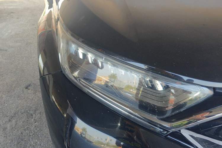 Used Honda CR-V 2021 240TURBO CVT 2WD Black Jazz Edition Right Front Headlight