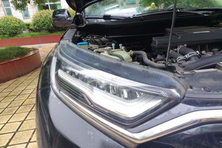 Used Honda CR-V 2021 240TURBO CVT 2WD Comfort Version Right Front Headlight