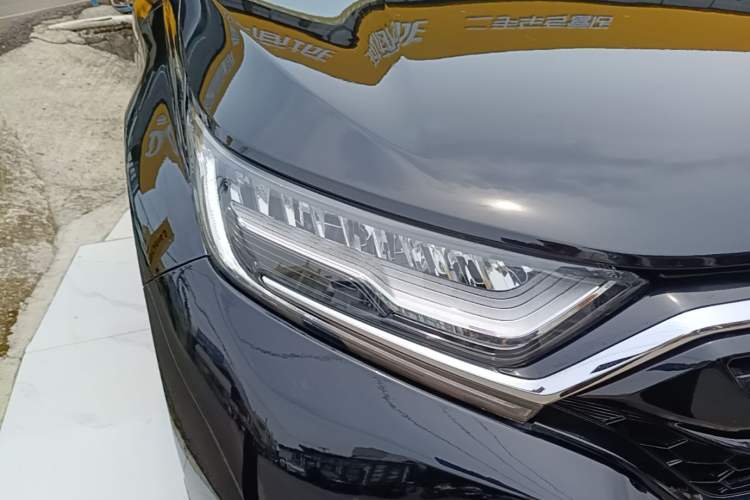 Used Honda CR-V 2021 240TURBO CVT 2WD Comfort Version Right Front Headlight