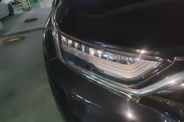 Used Honda CR-V 2021 240TURBO CVT 2WD Fashion Edition Right Front Headlight