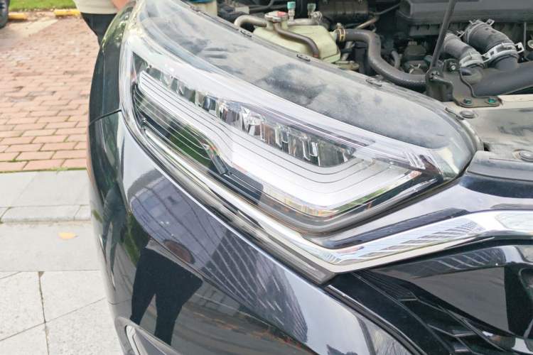 Used Honda CR-V 2021 240TURBO CVT 2WD Fashion Edition Right Front Headlight