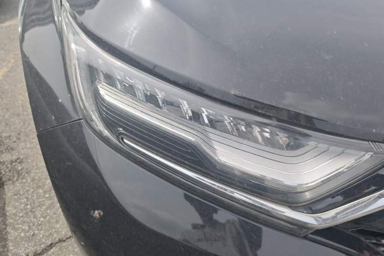 Used Honda CR-V 2021 240TURBO CVT 2WD Comfort Version Right Front Headlight