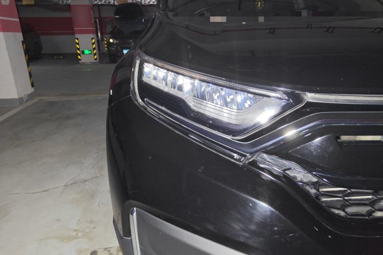 Used Honda CR-V 2021 240TURBO CVT 2WD Fashion Edition Right Front Headlight